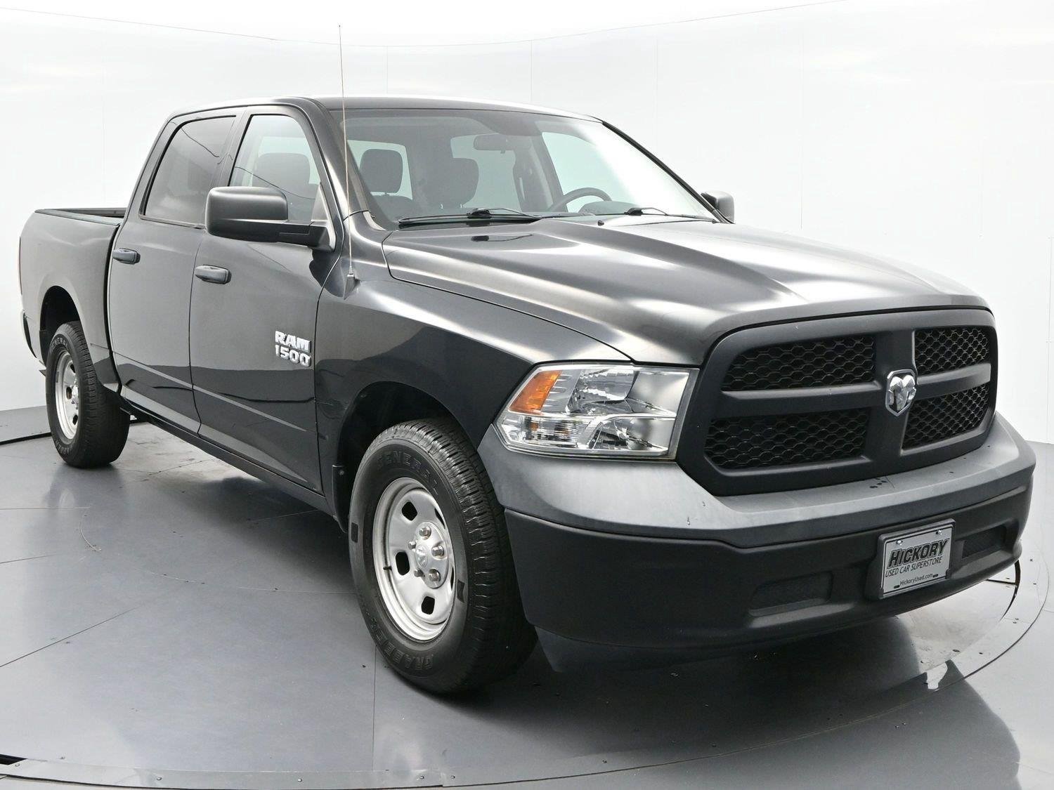 Used 2018 RAM 1500 Tradesman w/ Popular Equipment Group RWD image 2