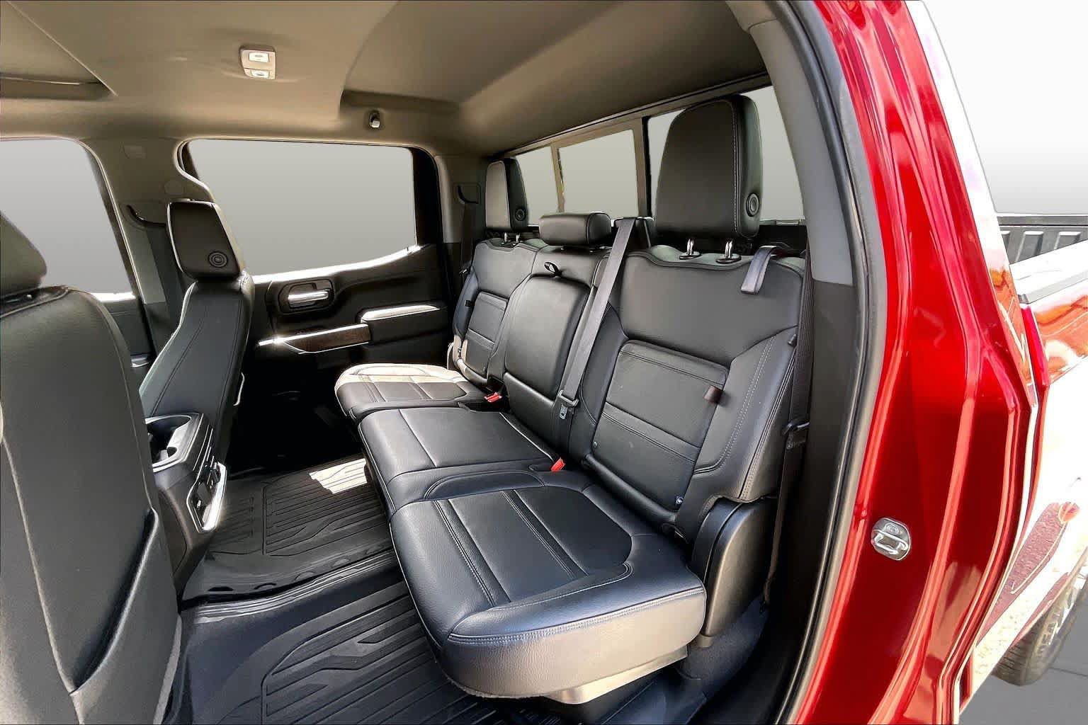 Used 2021 GMC Sierra 1500 Denali w/ Denali Ultimate Package AWD/4WD image 39