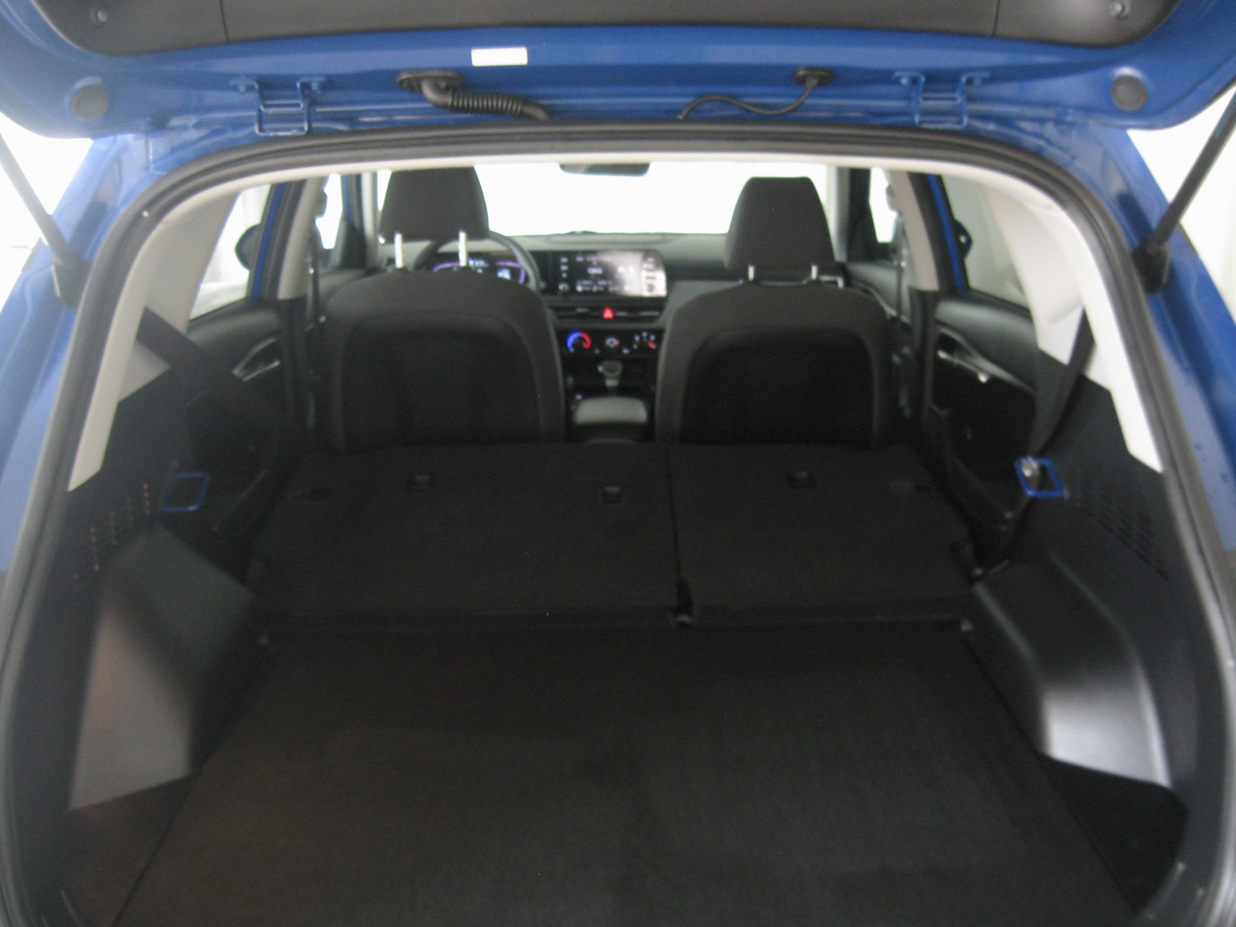 Used 2024 Kia Seltos LX AWD/4WD image 15