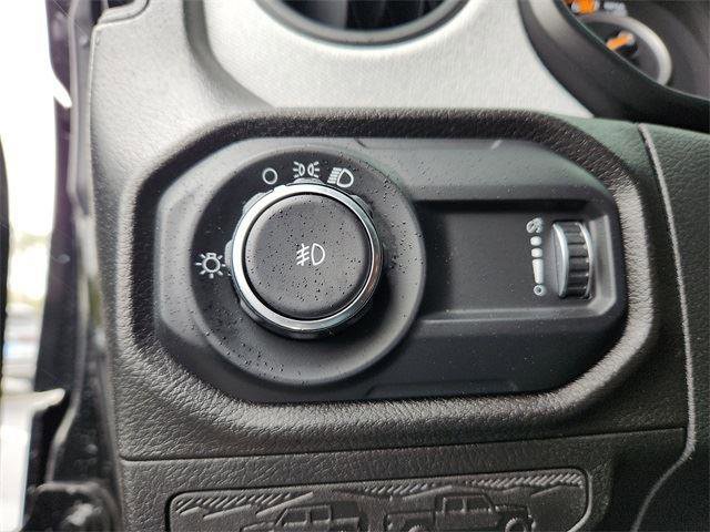 Used 2024 Jeep Wrangler Sport image 23