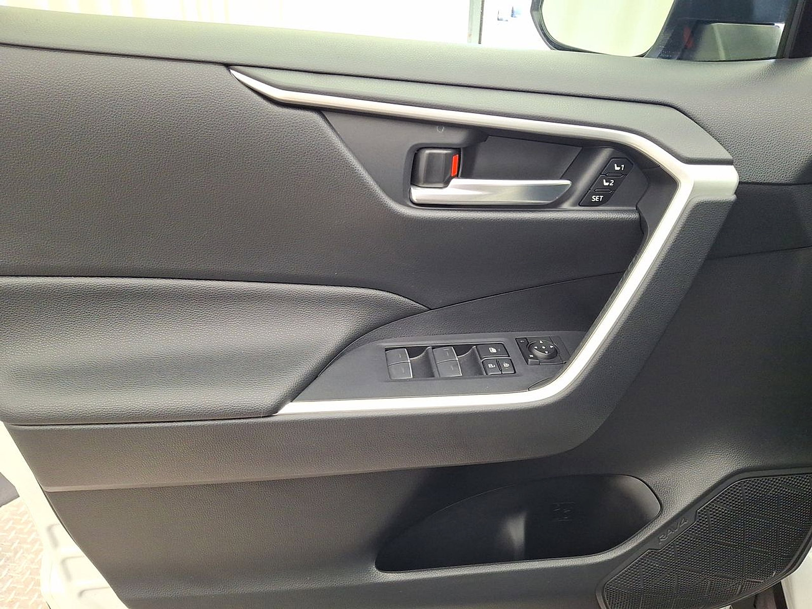 Certified 2023 Toyota RAV4 XLE Premium image 10