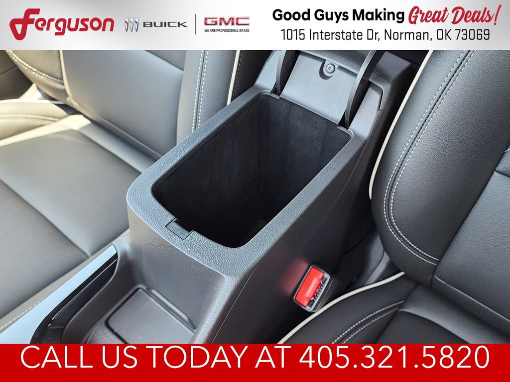 New 2026 Buick Envista Sport Touring w/ Studio Series FWD image 32