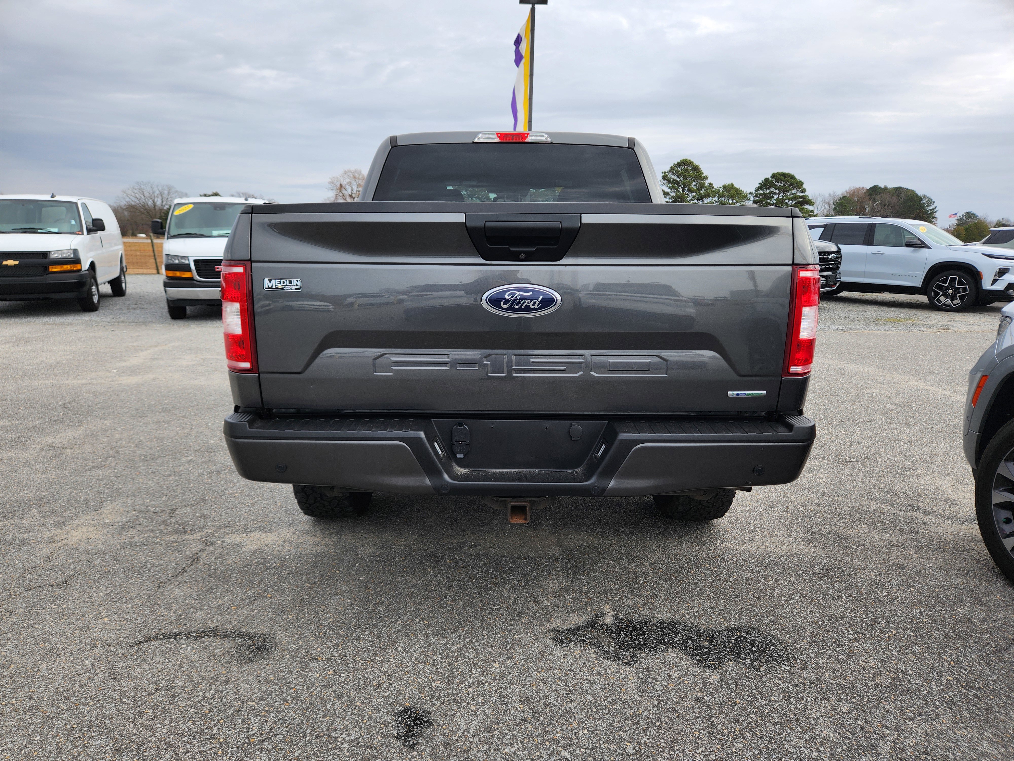 Used 2019 Ford F150 XL w/ Equipment Group 101A Mid image 8