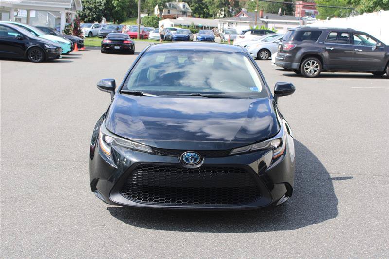 Used 2022 Toyota Corolla LE FWD image 3
