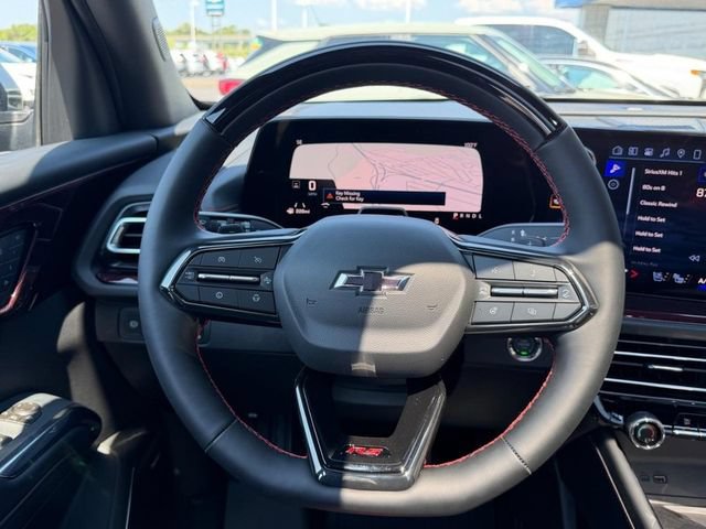 New 2027 Chevrolet Traverse RS w/ LPO, Floor Liner Package FWD image 15