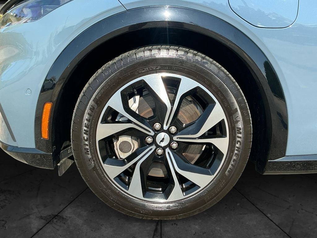Used 2023 Ford Mustang Mach-E Premium image 15