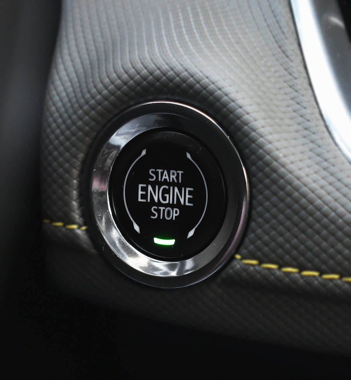 Used 2024 Chevrolet TrailBlazer ACTIV w/ Driver Confidence Package image 12