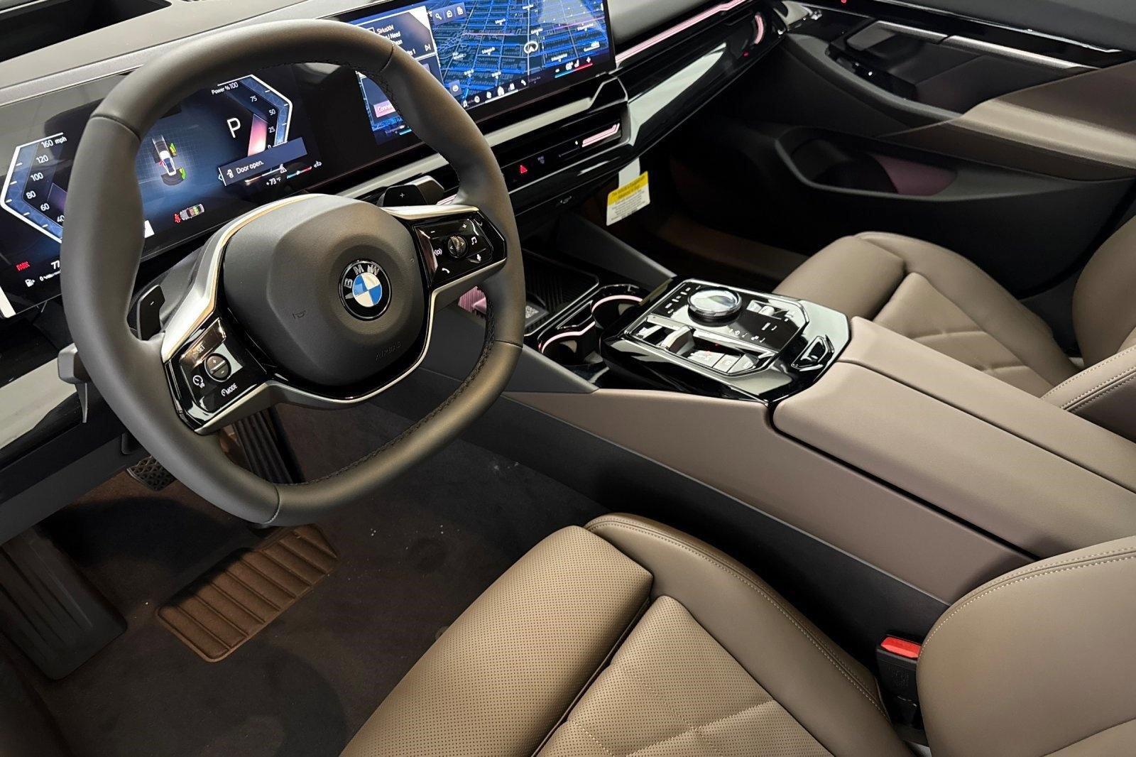 Used 2026 BMW 530i w/ Premium Package RWD image 4