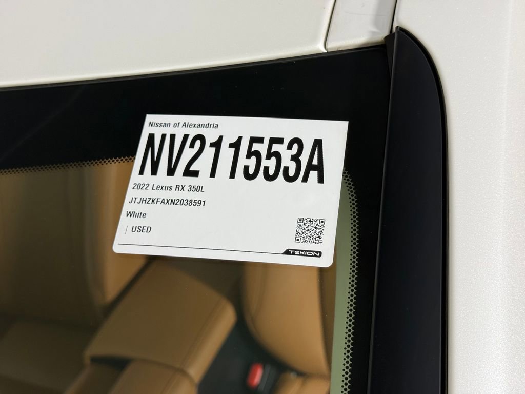 Used 2022 Lexus RX 350L Premium w/ Premium Package AWD/4WD image 34