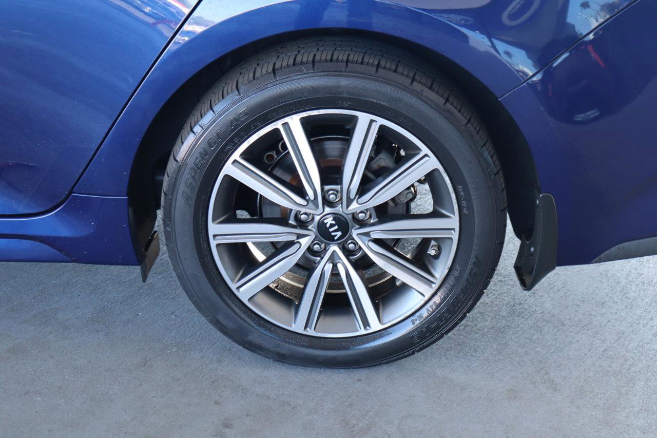 Used 2019 Kia Optima LX w/ LX 17" Wheel Package image 11