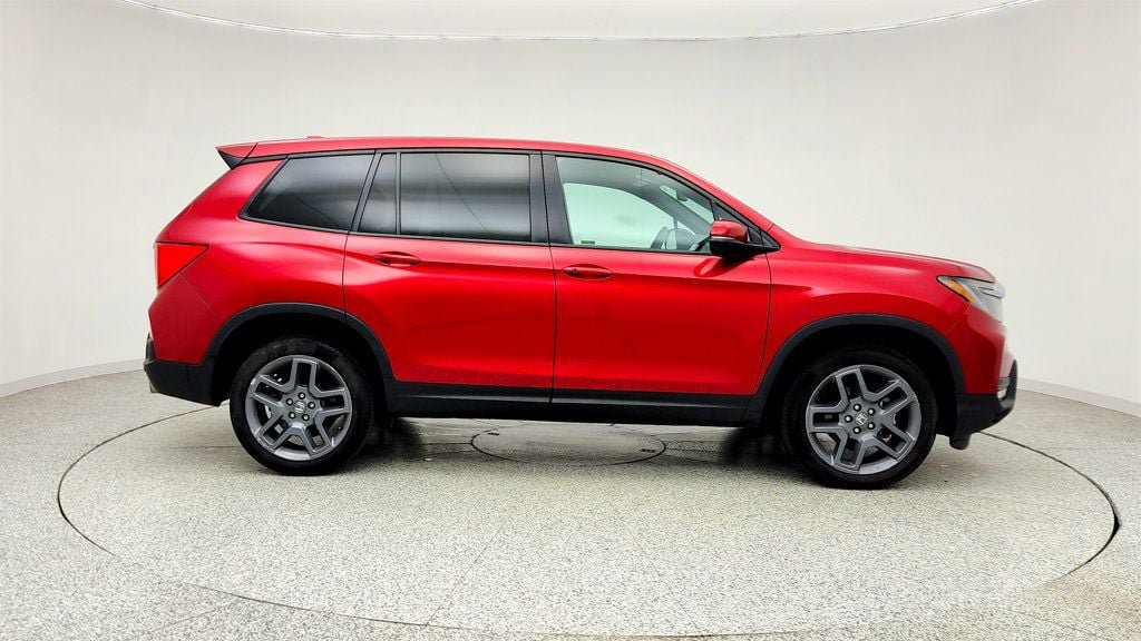 Used 2023 Honda Passport EX-L image 4