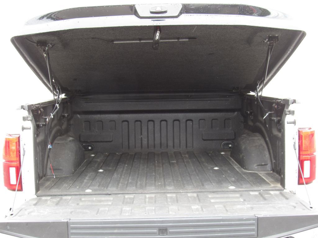 Used 2019 Ford F150 Limited AWD/4WD image 8
