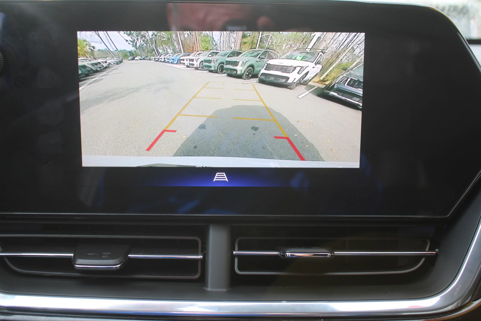 Used 2024 Chevrolet Trax RS image 45