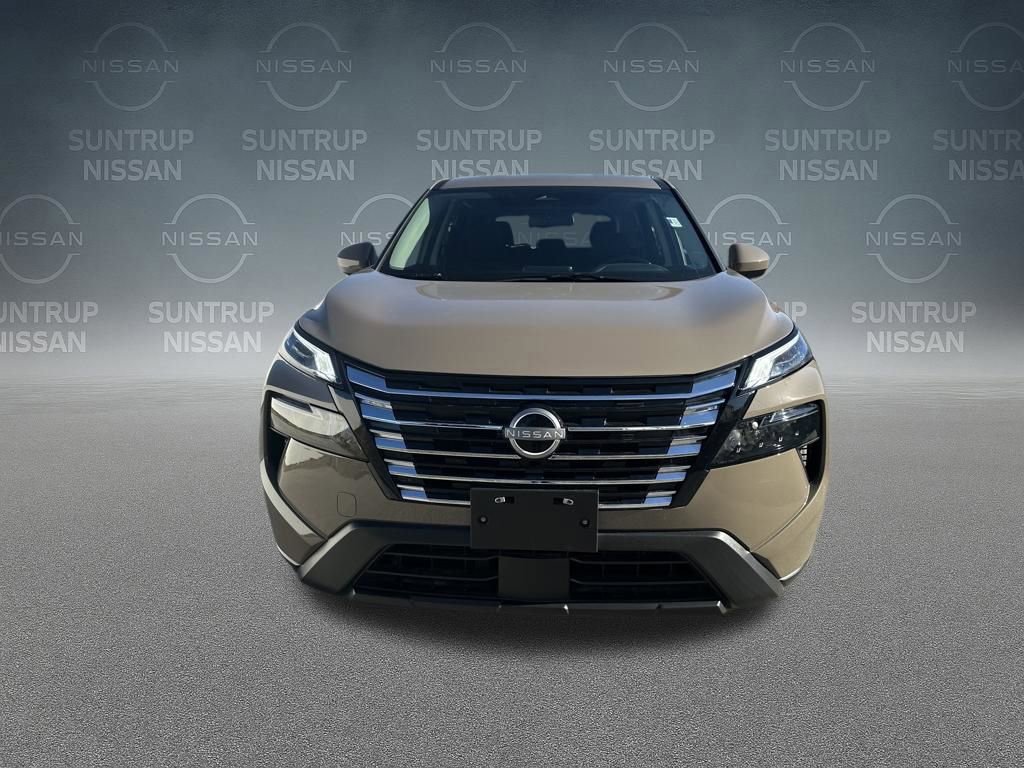 Used 2025 Nissan Rogue SV image 39