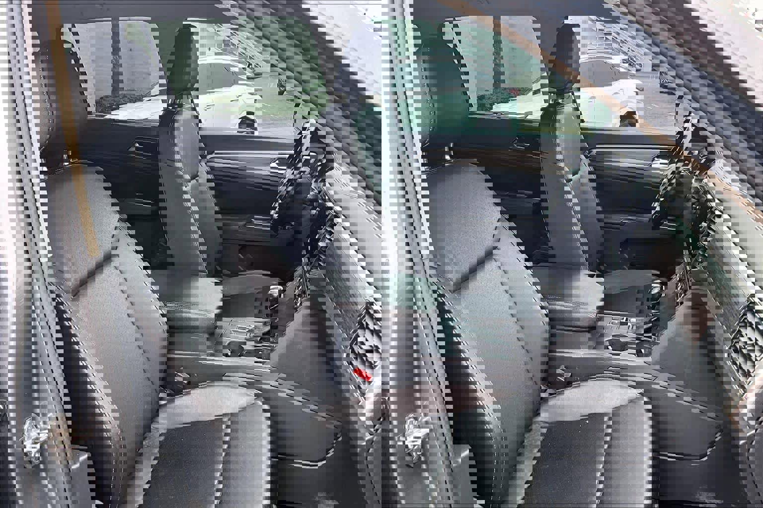 Used 2018 Volkswagen Atlas SE image 8