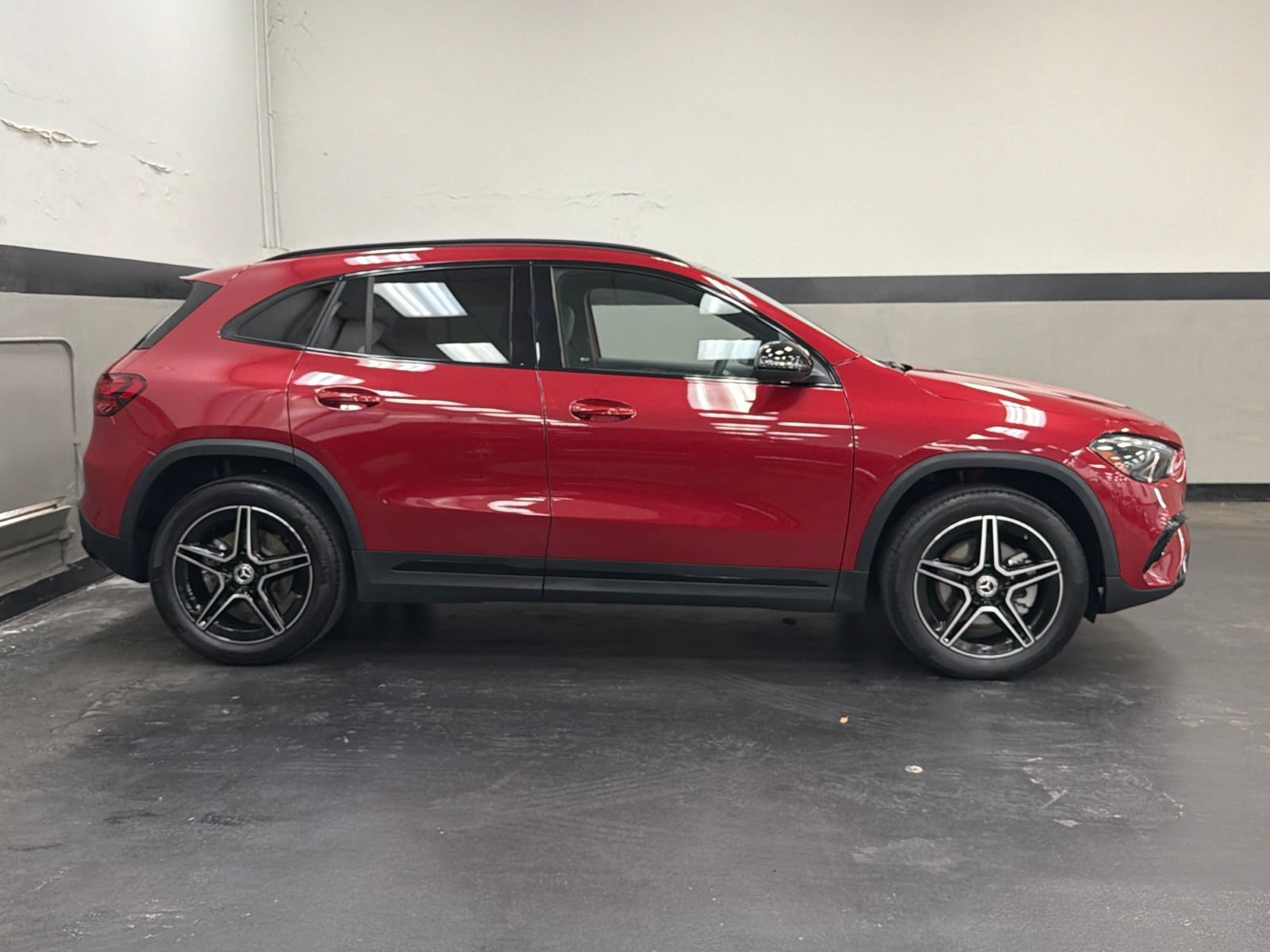 Used 2026 Mercedes-Benz GLA 250 image 3