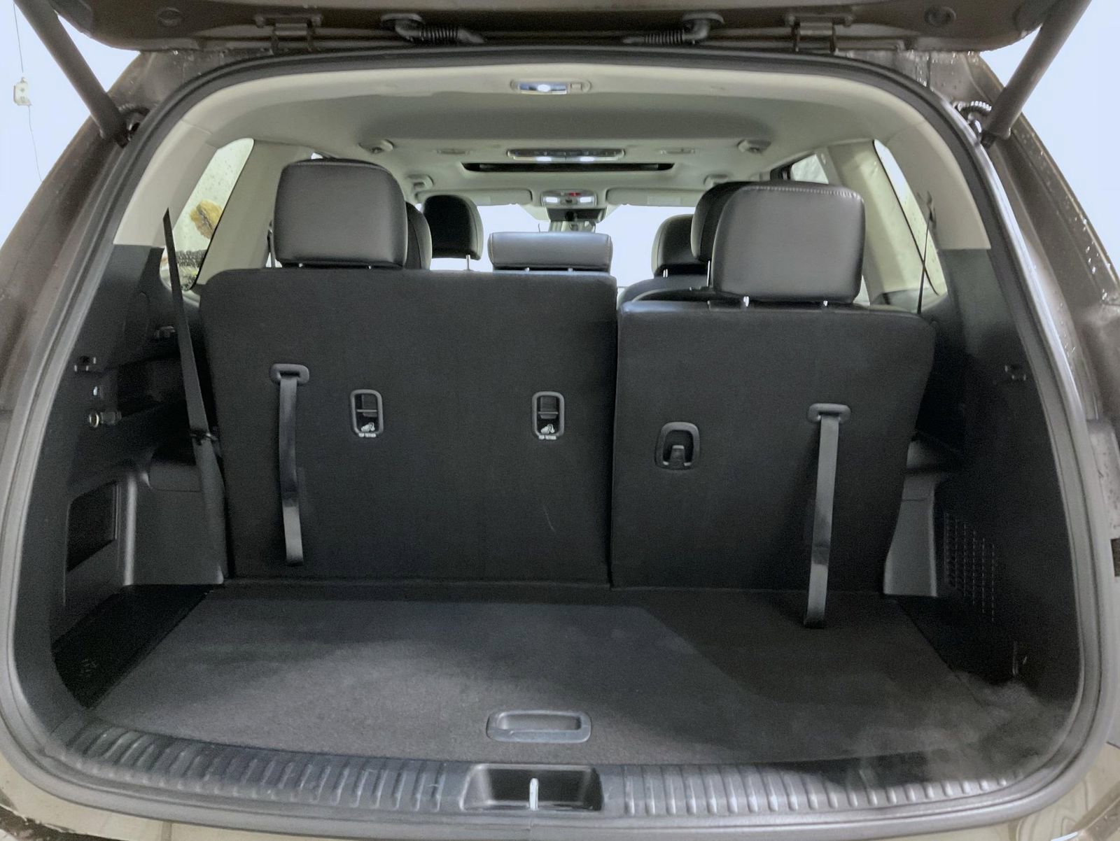 Used 2025 Kia Telluride S AWD/4WD image 9