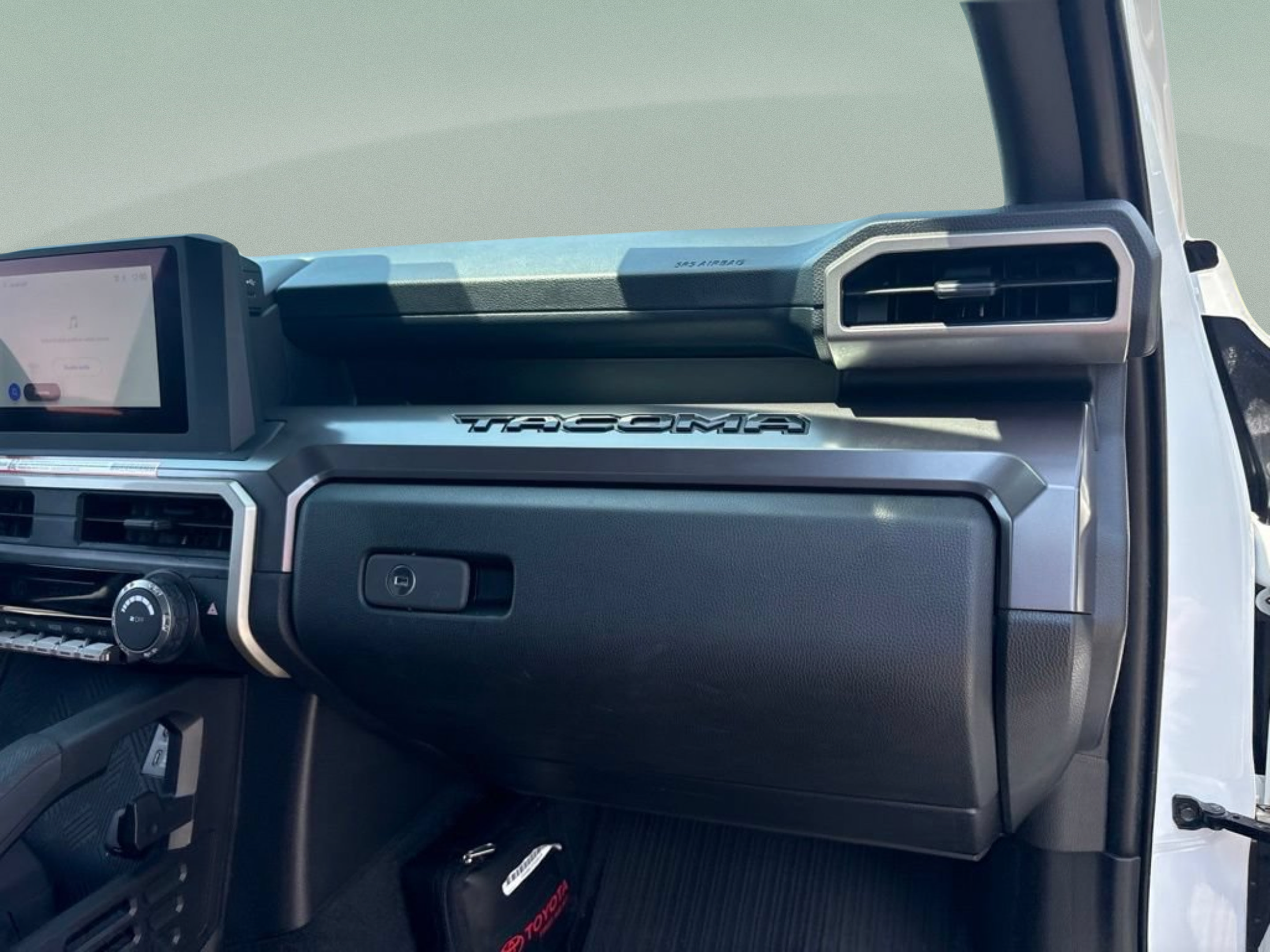 Certified 2026 Toyota Tacoma TRD Sport AWD/4WD image 27