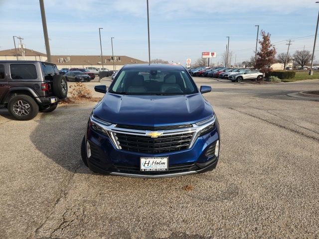 Used 2023 Chevrolet Equinox LT image 4