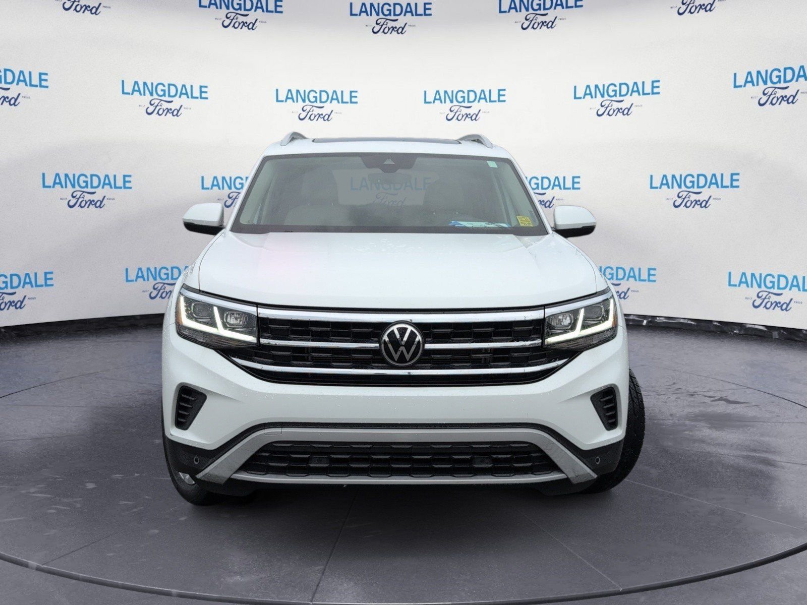 Used 2021 Volkswagen Atlas SEL FWD image 12
