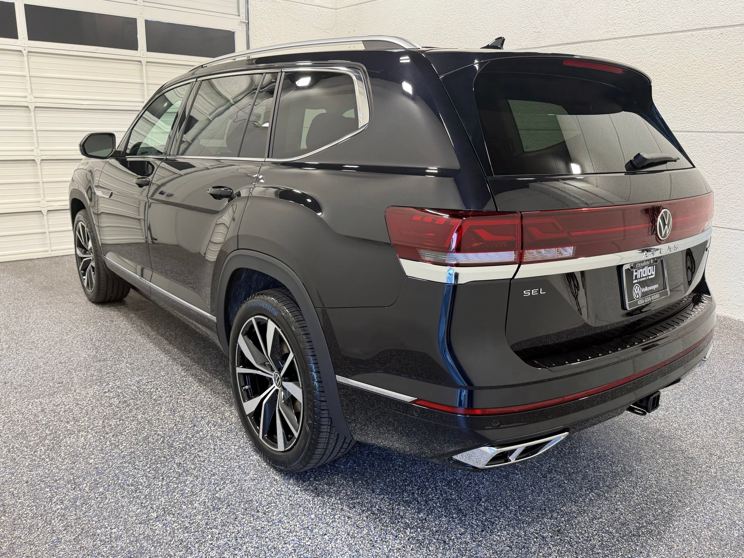 New 2026 Volkswagen Atlas SEL Premium R-Line AWD/4WD image 4