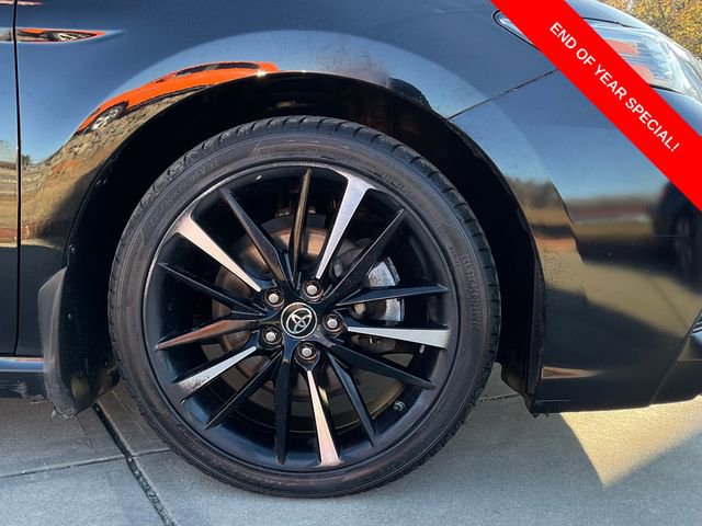 Used 2019 Toyota Camry XSE image 8