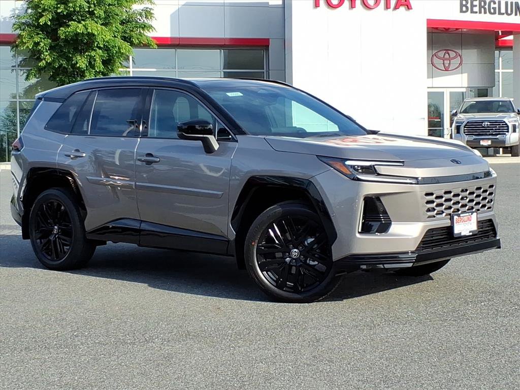 New 2026 Toyota RAV4 XSE AWD/4WD image 2