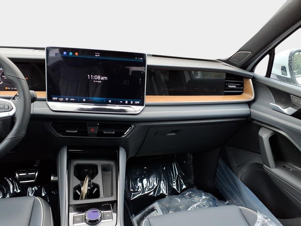 New 2026 Volkswagen Tiguan SEL R-Line image 15