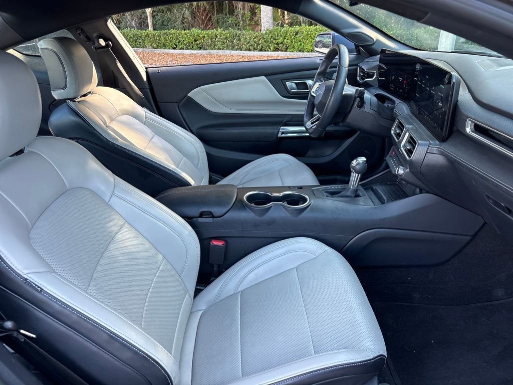 Used 2024 Ford Mustang Premium image 27