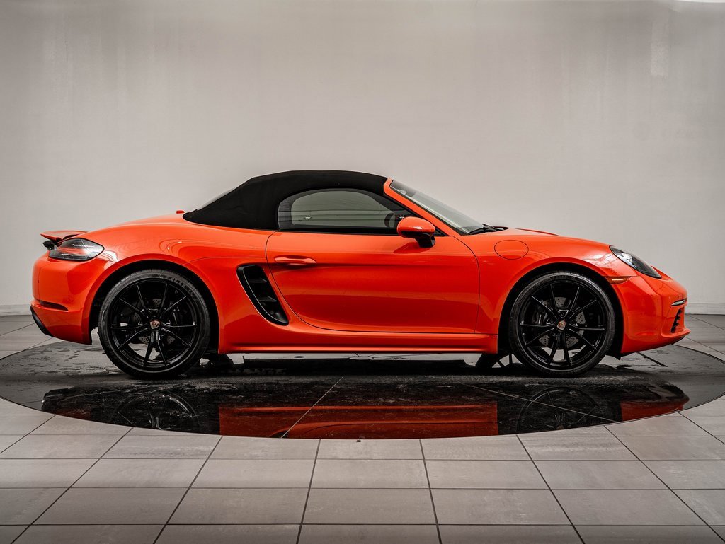 Used 2019 Porsche 718 Boxster image 9