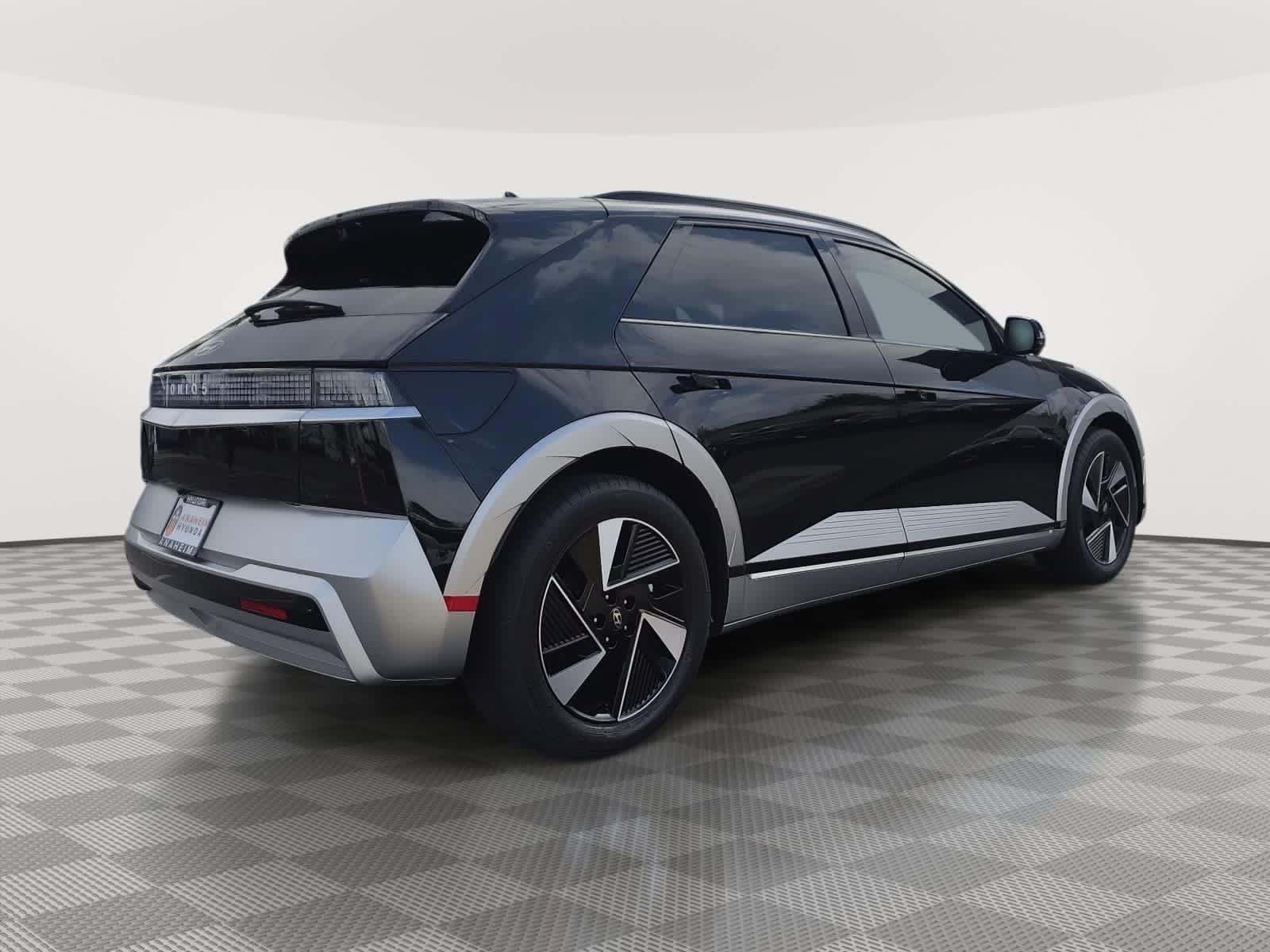 New 2027 Hyundai Ioniq 5 Limited RWD image 7