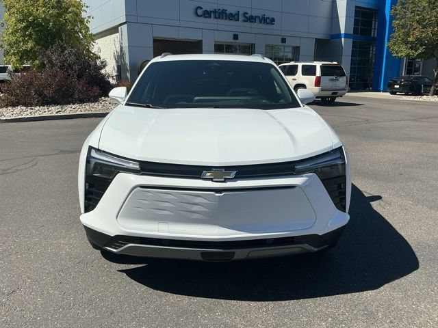 Used 2026 Chevrolet Blazer EV LT AWD/4WD image 4