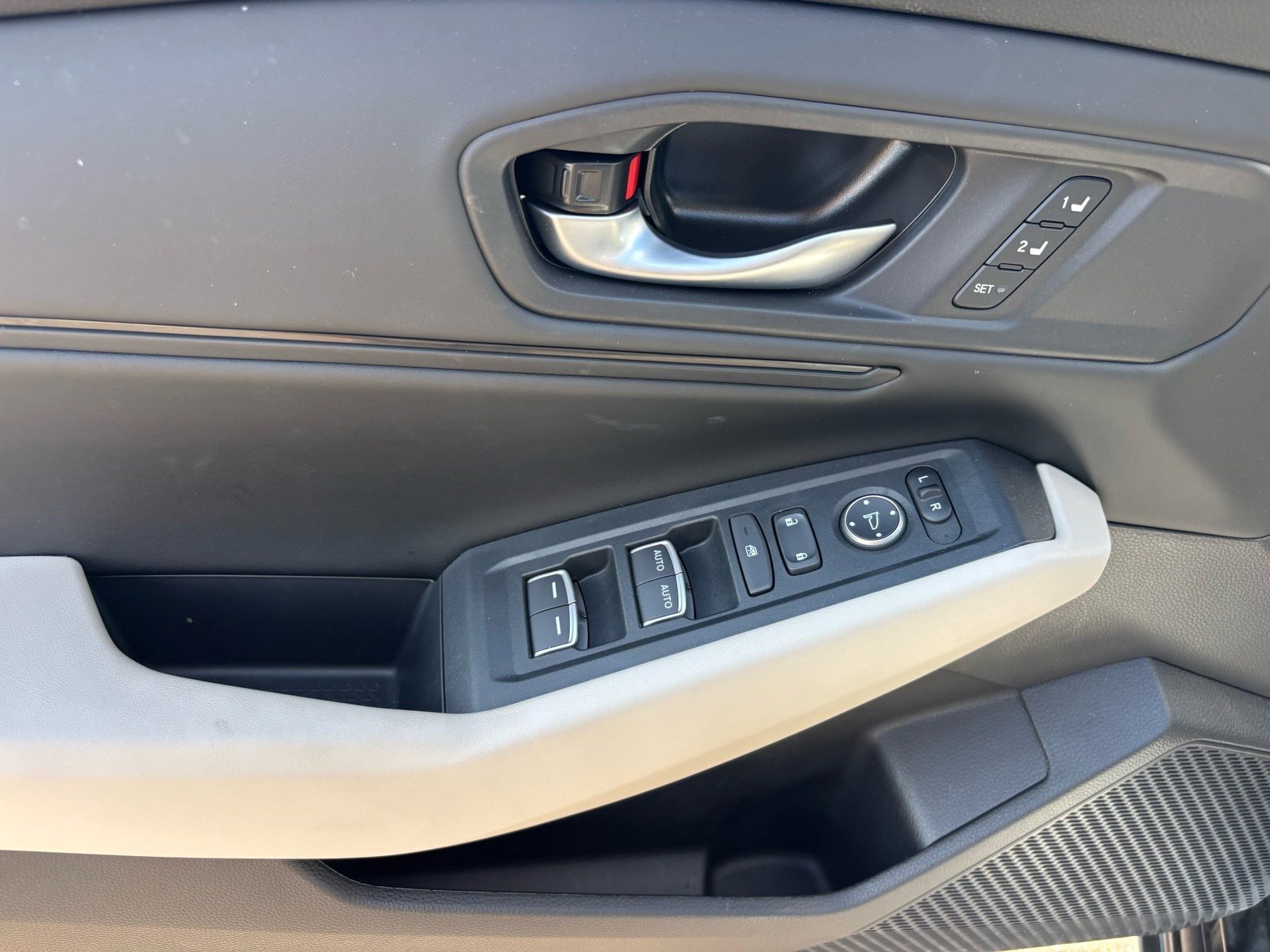 Certified 2025 Honda Accord EX-L image 23