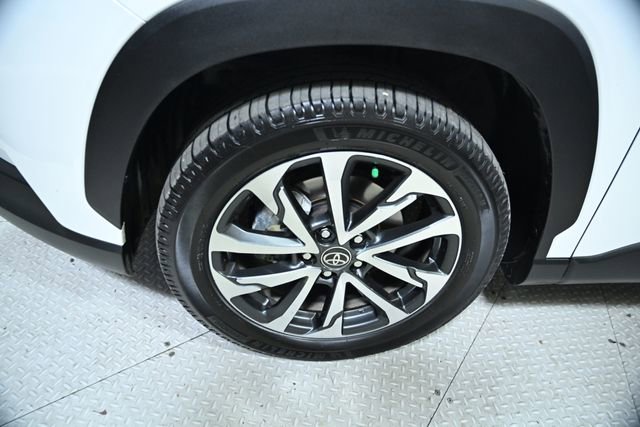 Used 2023 Toyota Corolla Cross XLE w/ Convenience Package image 17
