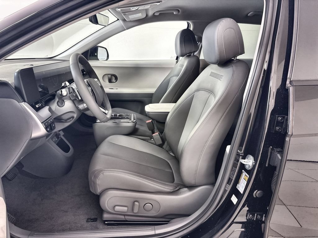 New 2026 Hyundai Ioniq 5 SEL RWD image 13