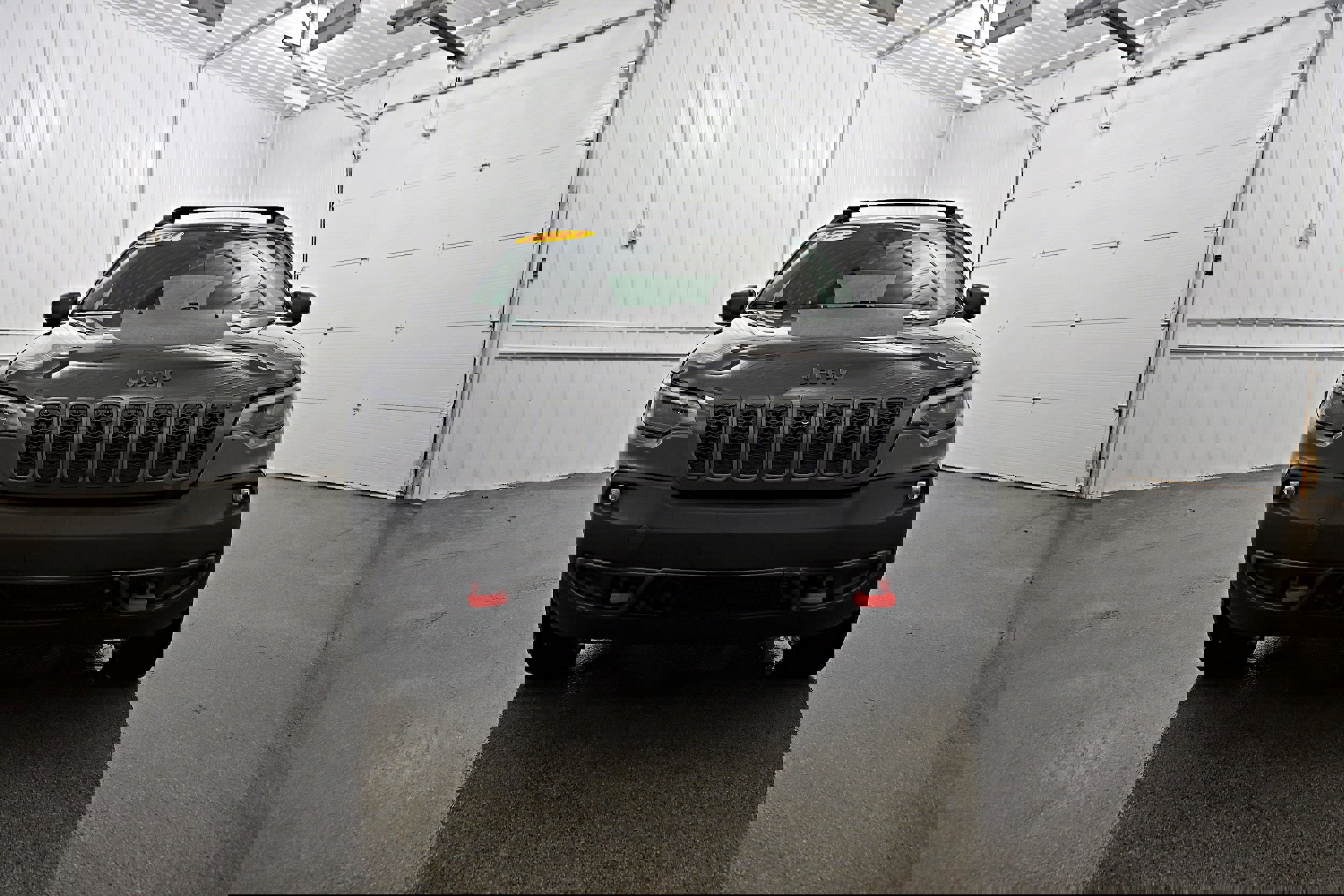 Used 2021 Jeep Cherokee Trailhawk w/ Trailer Tow Group image 21