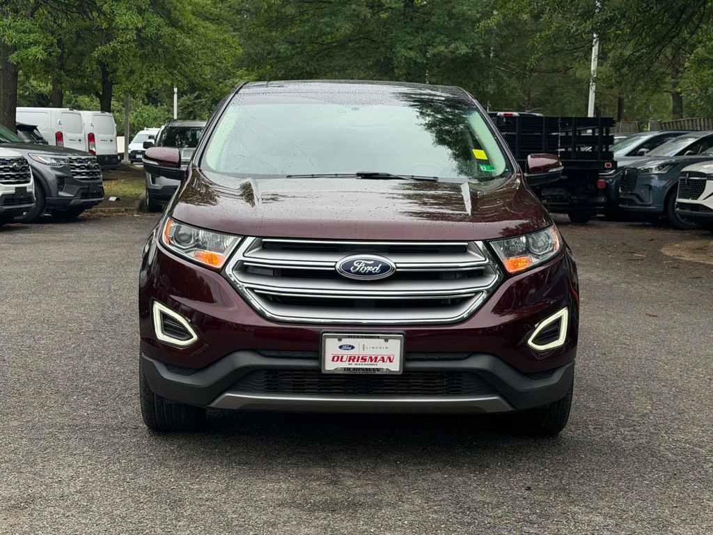Used 2017 Ford Edge Titanium w/ Equipment Group 301A AWD/4WD image 2
