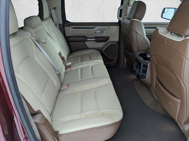 Used 2019 RAM 1500 Laramie AWD/4WD image 18