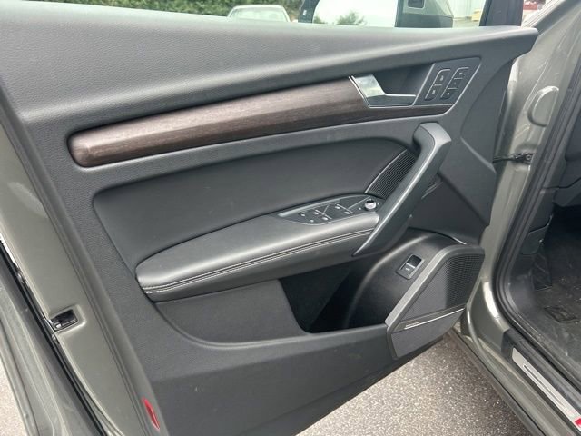 Used 2024 Audi Q5 2.0T Premium Plus image 14
