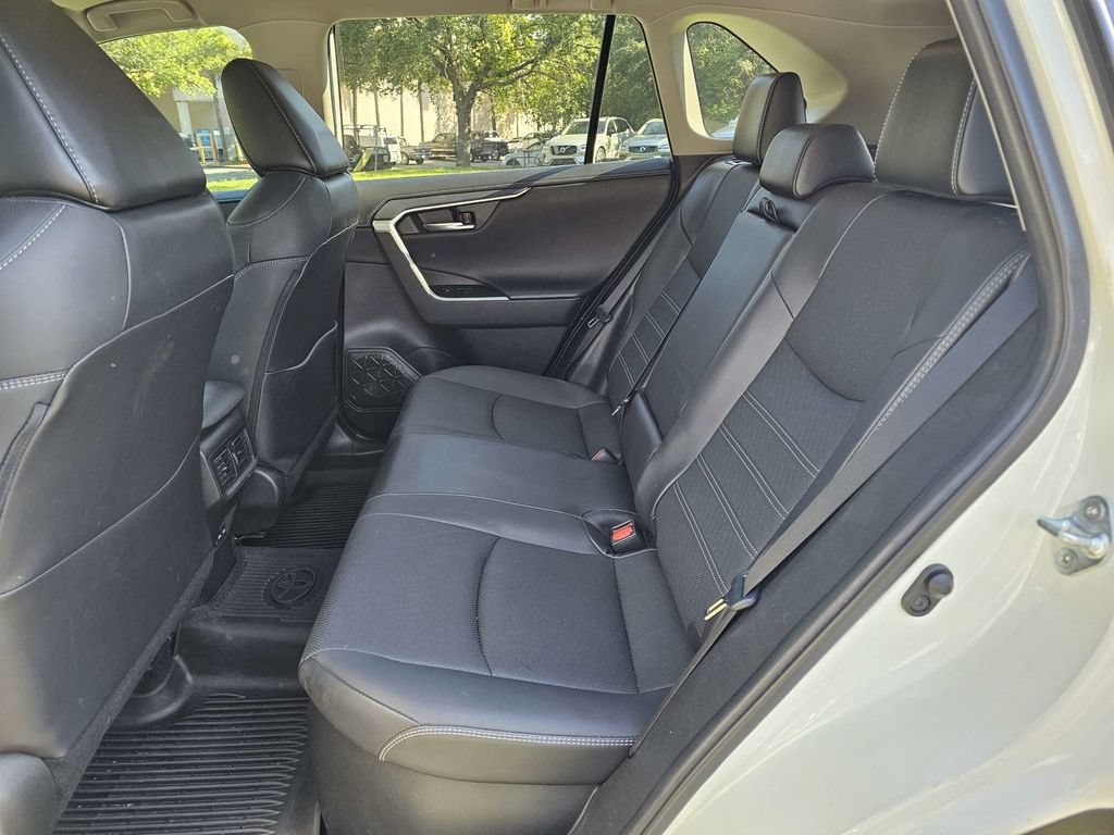 Used 2022 Toyota RAV4 Limited AWD/4WD image 14