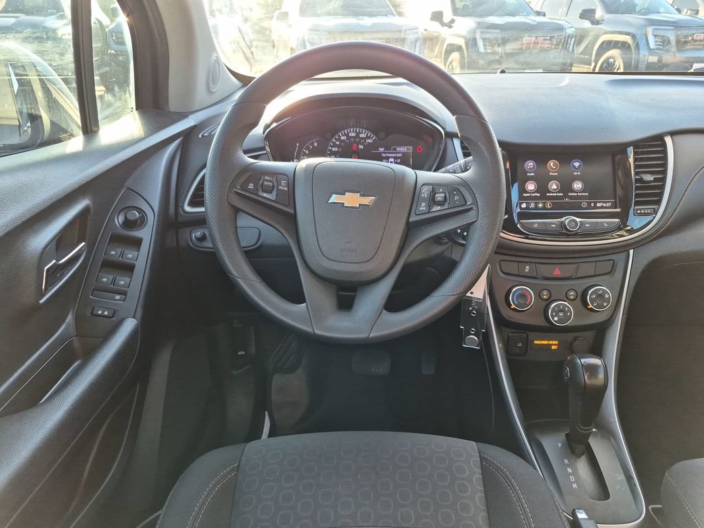 Used 2020 Chevrolet Trax LS w/ Tint and Cruise Package FWD image 29