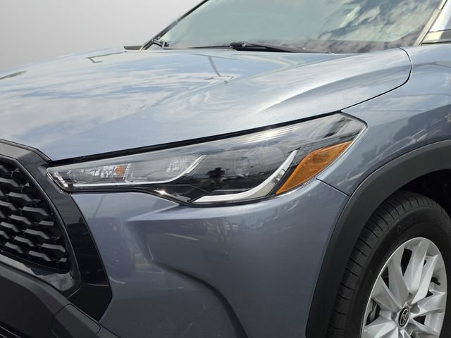 Used 2023 Toyota Corolla Cross LE FWD image 18