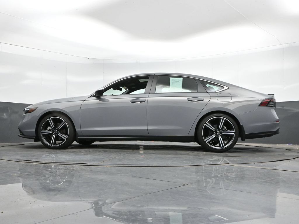 Used 2024 Honda Accord Sport image 37