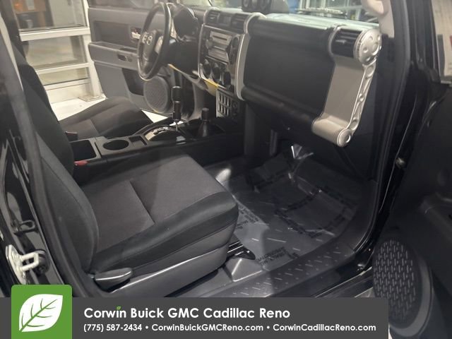 Used 2007 Toyota FJ Cruiser 4WD image 22