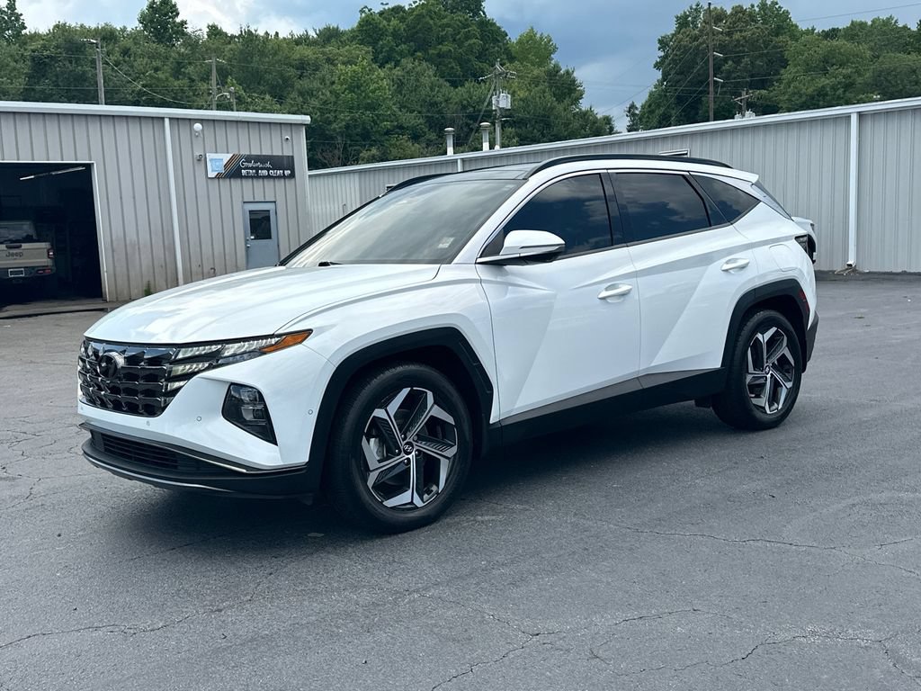 Used 2022 Hyundai Tucson Limited w/ Cargo Package FWD image 2