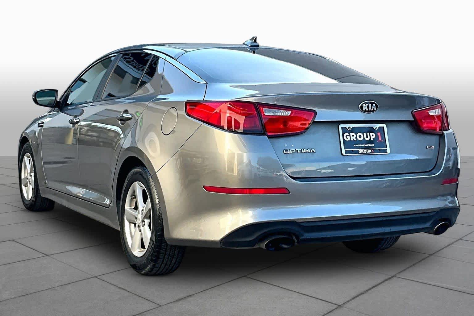 Used 2015 Kia Optima LX FWD image 12