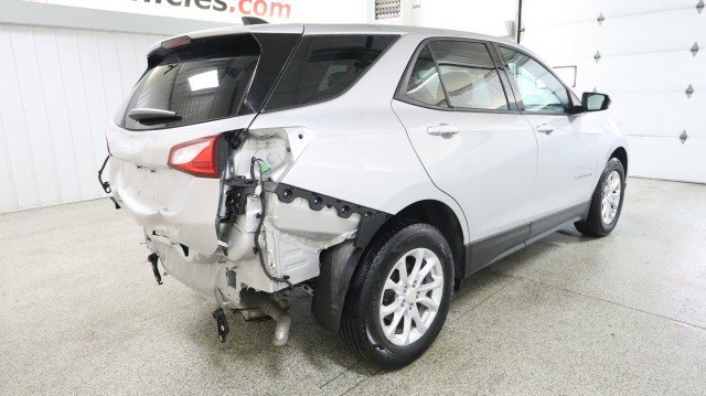 Used 2018 Chevrolet Equinox LS FWD image 6