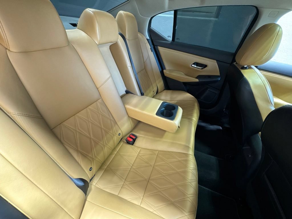 Used 2020 Nissan Sentra SV w/ SV Premium Package FWD image 24