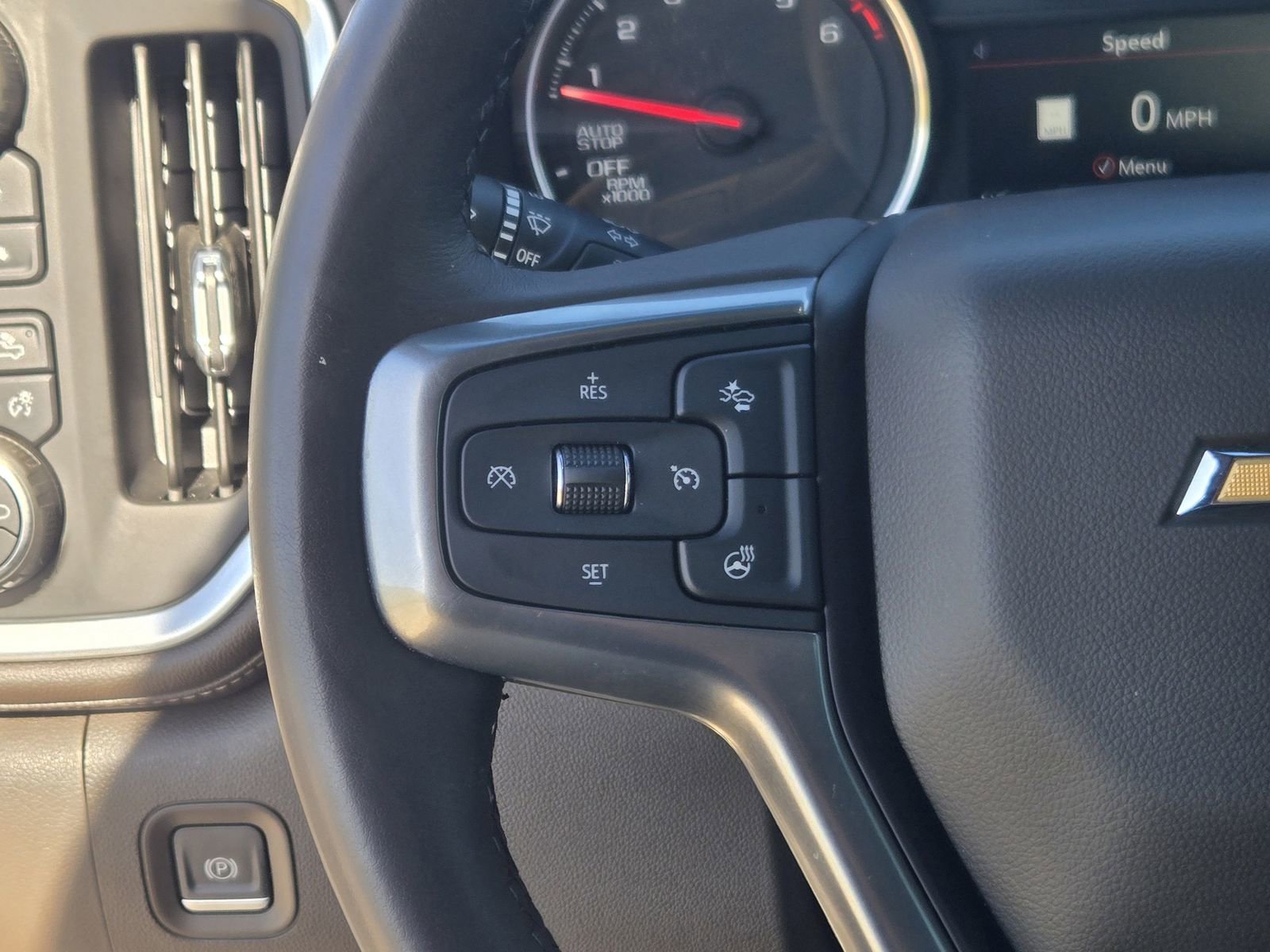 Used 2022 Chevrolet Silverado 1500 LTZ w/ LTZ Premium Package image 30