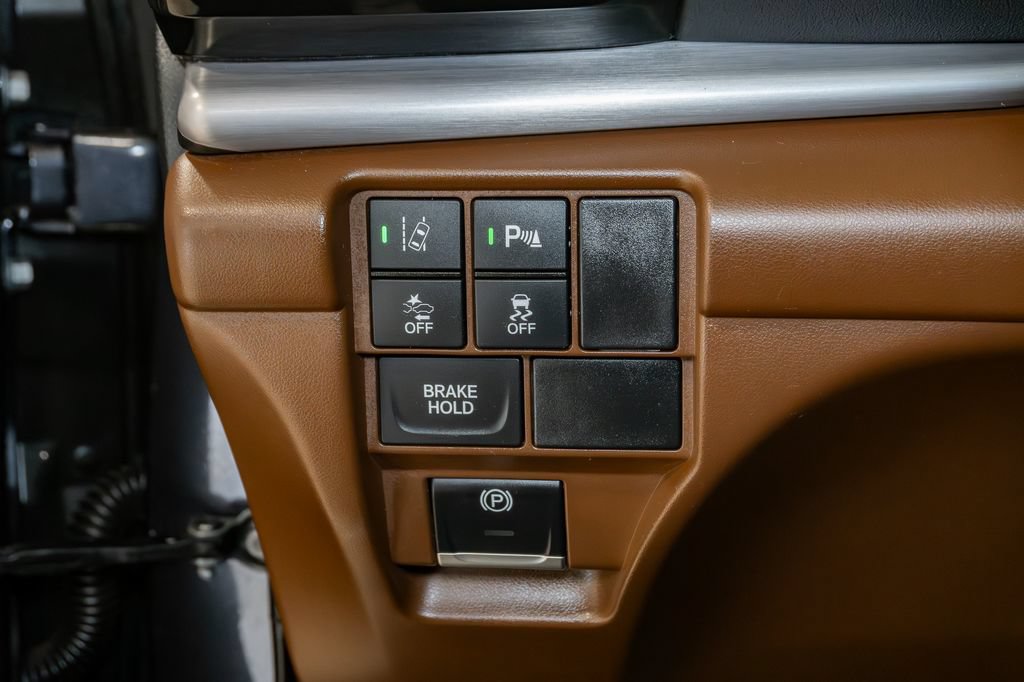 Used 2021 Acura RDX w/ Technology Package AWD/4WD image 14